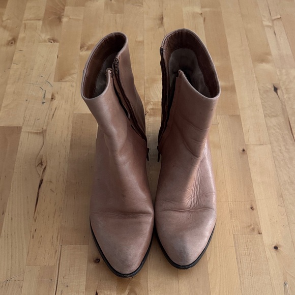 Sam Edelman Pink Ankle Booties - Picture 1 of 6